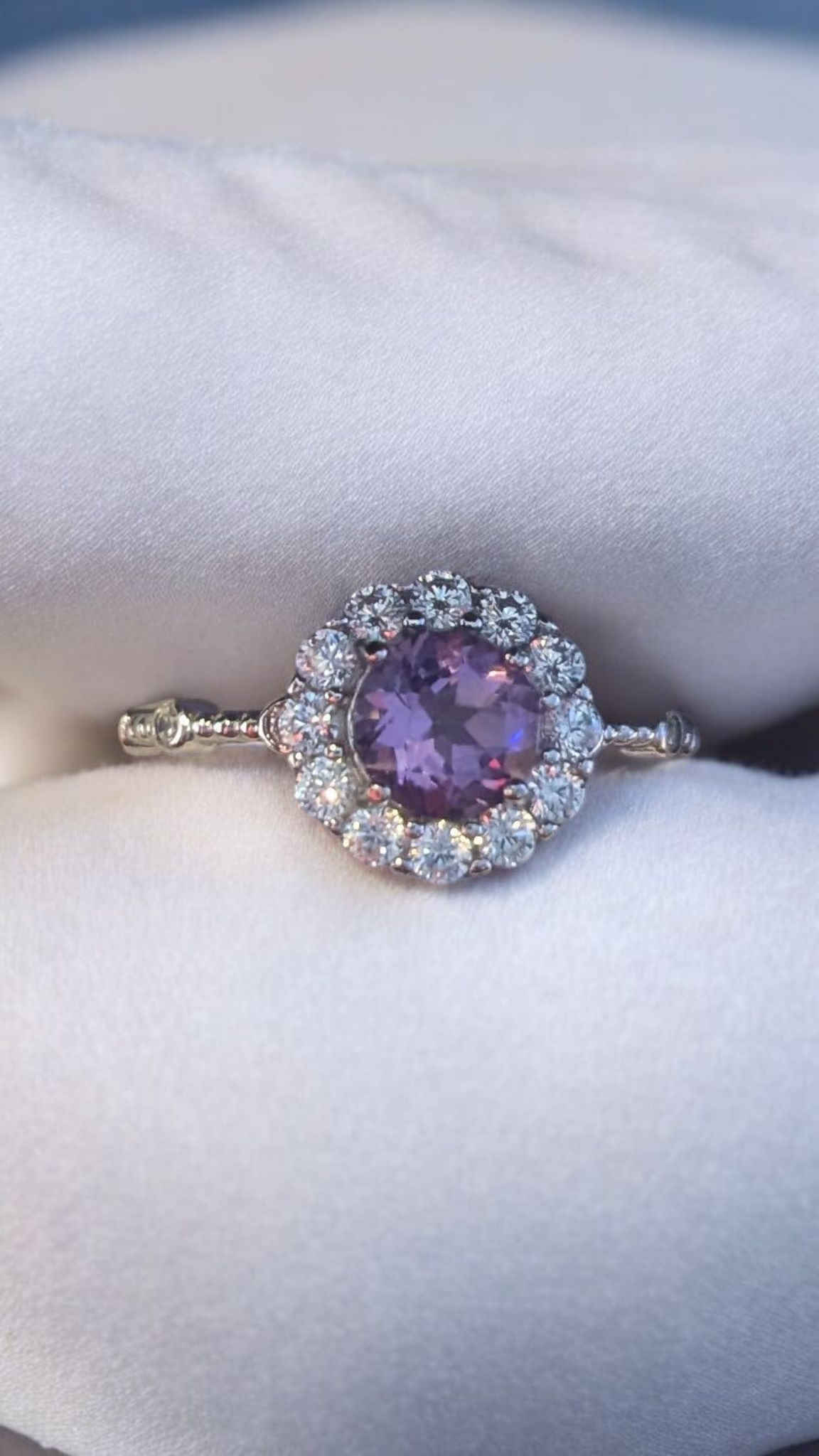 ✨Stunning Amethyst Halo Ring – S925 Sterling Silver – Regal Sparkle!✨